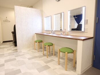 デイジーラッシュ 神戸三宮店(Daisy Lash)/【メイクスペース3席完備】