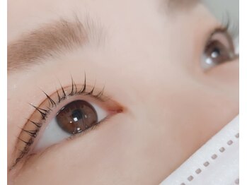 ルシェリ(Le cheri)/カールタイプまつ毛パーマ♪