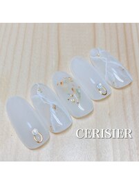 キラキラパーツネイル★