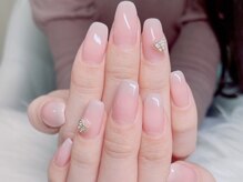 ベアトリーチェ 新宿西口(Beatrice)/マオジェル蝶ネイル