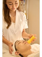 エミレーブ シロカネ(Hemireve Shirokane)/当日の肌状態でメニューを決定