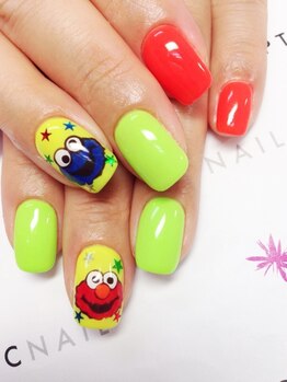 大人気★手描きのペイントアート