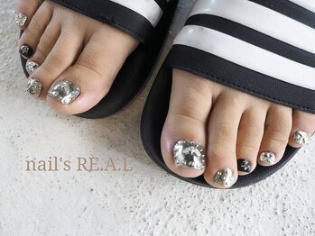 ネイルズリアル(nail's REAL)/デザイン自由やり放題FOOT