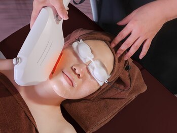 ビューティーリバース 大船店/THR方式脱毛人気顔脱毛