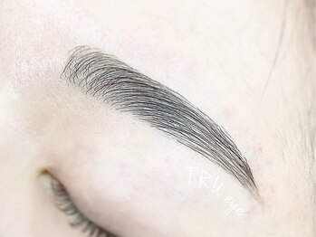 トゥルーネイル アンド アイ 表参道店(TRU NAIL & EYE)/《眉美人♪》ハリウッドブロウ