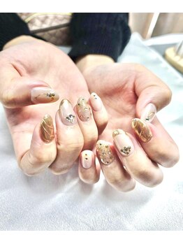 ルナ(Luna)/~ミラーゴールドネイル~