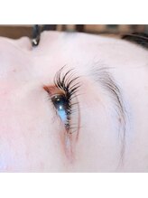 フリルアイビューティ 豊中店(Frill Eye Beauty)/