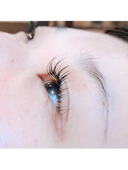 フリルアイビューティ 豊中店(Frill Eye Beauty)/