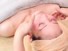 グリンダ キタイ(glinda kitai)