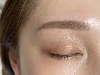 サロン フォース(salon 4's)の写真/男女共に大人気！アイブロウ【WAX￥3000】眉毛を整えて垢抜けた印象に変身しましょう♪