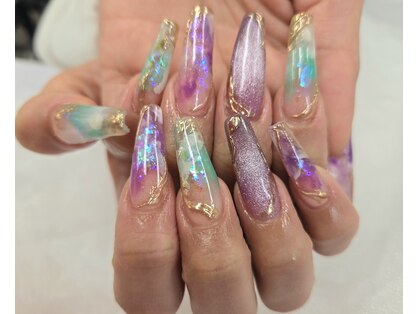 アネラ(Anela)の写真