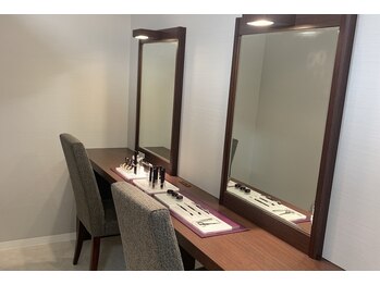 アナスタシア ミアレ 東武百貨店 船橋店/東武百貨店船橋店メイクスペース