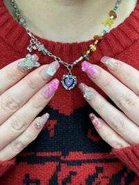 ガーリーネイル