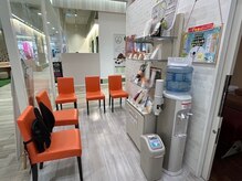 カラダファクトリー フレスポ八潮店/フレスポ八潮店の待合いです♪
