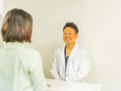頭スッキリ整体サロン 伏見店の写真