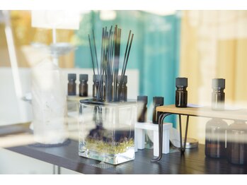 ドマーチェ/フレグランス香る店内