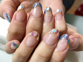 トレンドのリーフホログラム