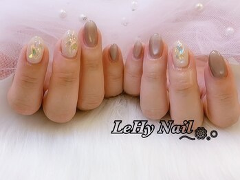 レヒネイル(LeHy nail)/キラキラネイル