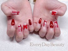 エブリデイビューティ 池袋店(EveryDay Beauty)/赤チェックデザイン