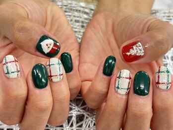 ディーネイル 池袋(D-nail)/〇サンタとクリスマスツリー