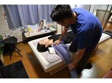 カイロプラクティックオフィス 高萩店の雰囲気（リラックスして頂くよう、負担をかけない施術で対応いたします。）