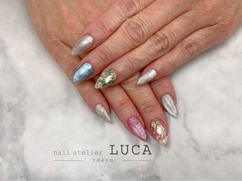 ネイルアトリエルカ(nail atelier LUCA)/W-15 シェル×マグネットネイル
