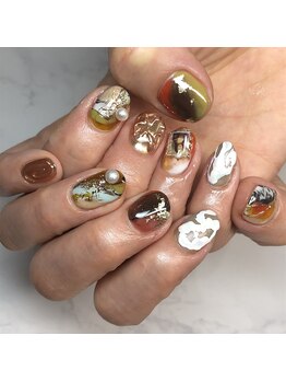 ネイルサイン ラフラフ(NAIL SIGN ROUGH LOUGH)/アートの季節