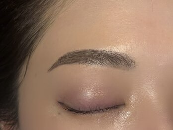 十色 麻布十番店(AZABUJUBAN)/まつげパーマ/マツエク/美眉毛