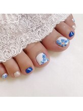 ピオニーネイル(peony nail)/鮮やかブルーフラワー