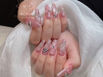ウメネイルスタジオ(UME NAIL STUDIO)/長さだしやり放題×つけ放題