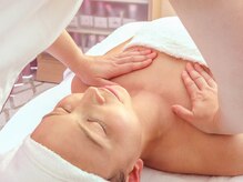 メナードフェイシャルサロン 千歳烏山/★マッサージ/デコルテ★