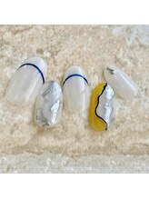 ネイルサロン クイル(QUILL)/８月WHITE（２）