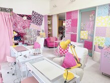 ミニョン レーヴ(Mignon Reve)の雰囲気（サロン内装★可愛い内装で気分UP♪）