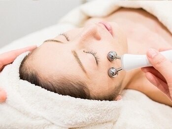 ミニン(minin)/お顔のむくみ・法令線にはコレ☆