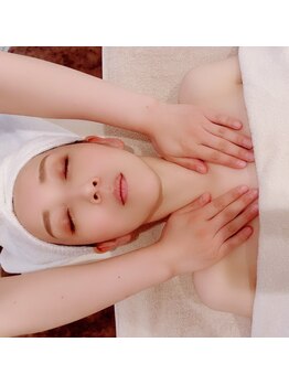 ポーラ リッツ いわき郷ケ丘店(POLA RITZ)/STEP2 デコルテ洗浄