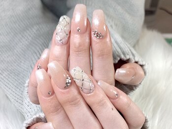 ベアトリーチェ 新宿西口(Beatrice)/キルティングネイル