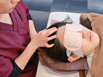 西調布駅前整骨院の写真/ドライヘッドスパで脳の疲労を回復し、睡眠の質を改善☆水やオイルを使わず頭皮をじっくり揉みほぐします♪