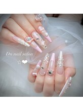 ディーエヌネイルサロン(d’n nailsalon)&nbsp;スタッフ あかり