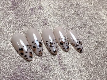 モアネイル 新宿/定額ネイル【新宿】