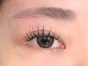 ネオリーブ ウリ(Neolive uri)/パリジェンヌラッシュリフト