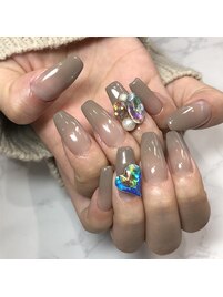 人気のグレージュカラー
