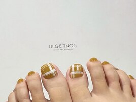 秋色チェックネイル