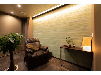 エニ リキュウ(縁 離宮 eni rikyu)/ドライヘッドスパルーム☆個室