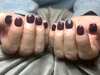 冬ネイルボルドーブラウン