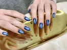 ブルー(青)チークネイル