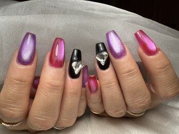 シャノワール(Chatnoir)/バービーピンク