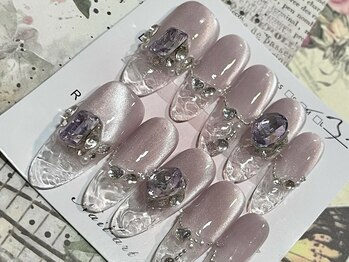 ミュウミュウ(miumiu)/冬限定ネイル特集