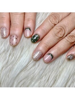 春ツィードネイル　¥12,320