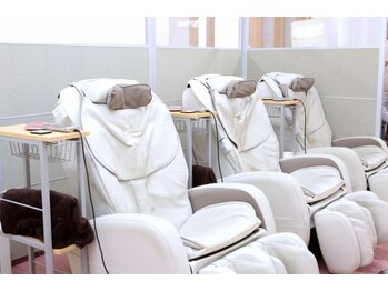 同心整体院/マッサージ機も完備！