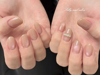 リリー(Lilly)/マグネットネイル